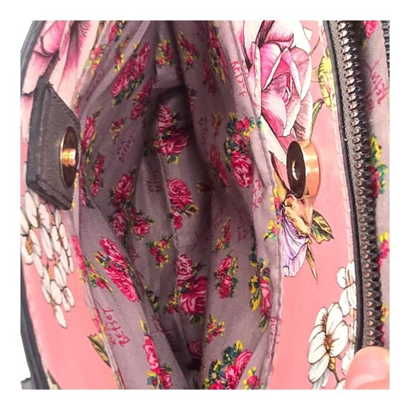 Betsey Johnson Y2K Gray Heart Embossed Handbag Pink Floral Scarf Crossbody Strap - Picture 11 of 16